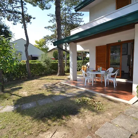 Comfy Flat With Garden And Pool Μπιμπιόνε