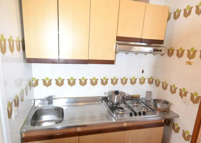 Apartman Comfy Flat With Garden And Pool *